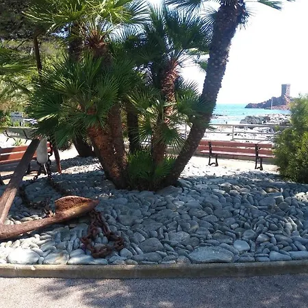 Boulouris Panorama Apartment